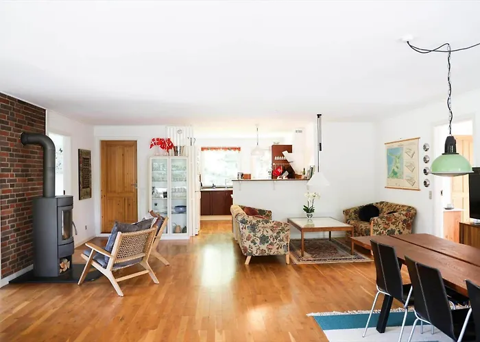 Дом отдыха 16600-1-farevejle-brombaervej-6 *